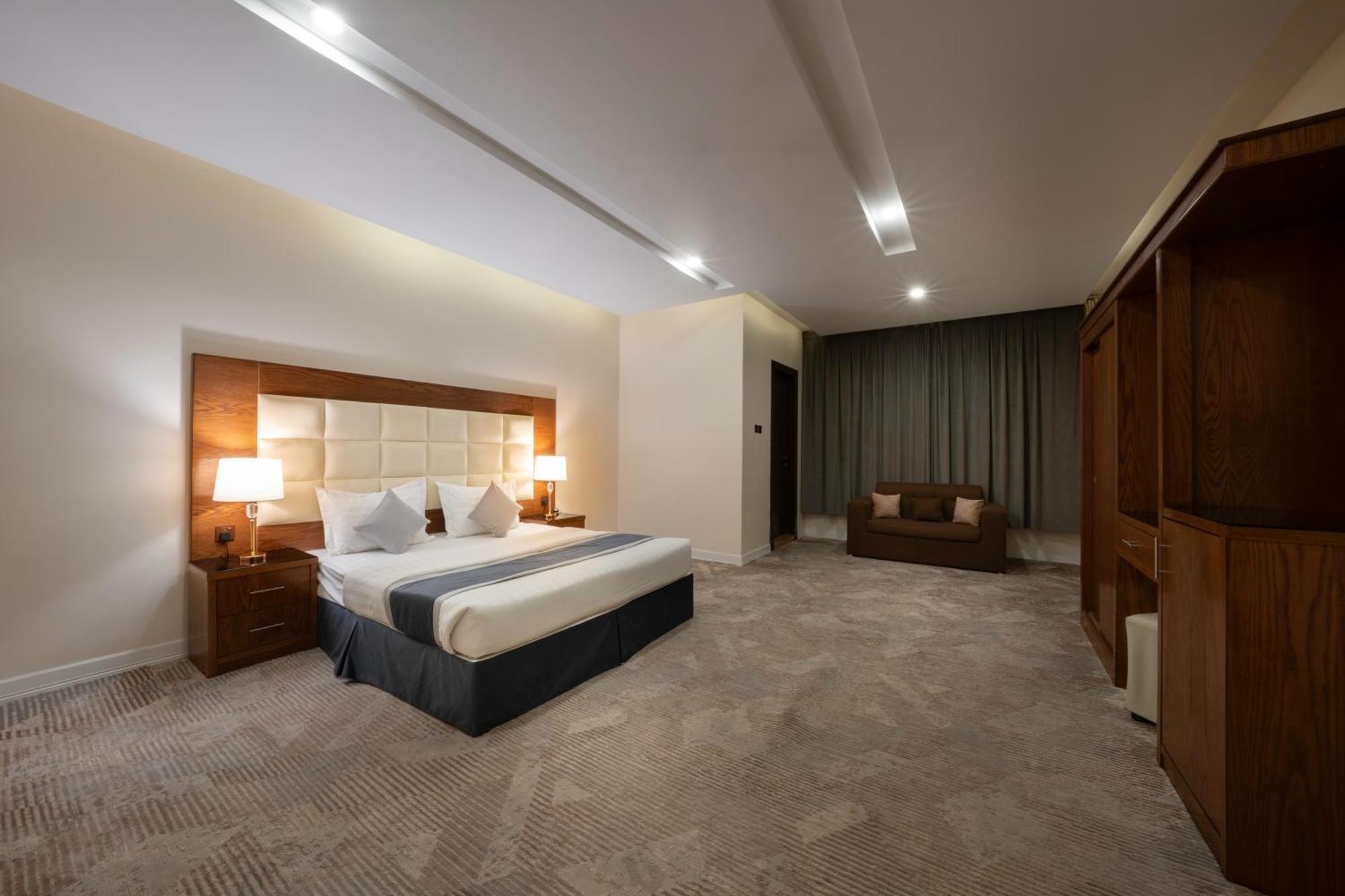 Diaara Hotel Appartments Khamis Mushait Exterior photo