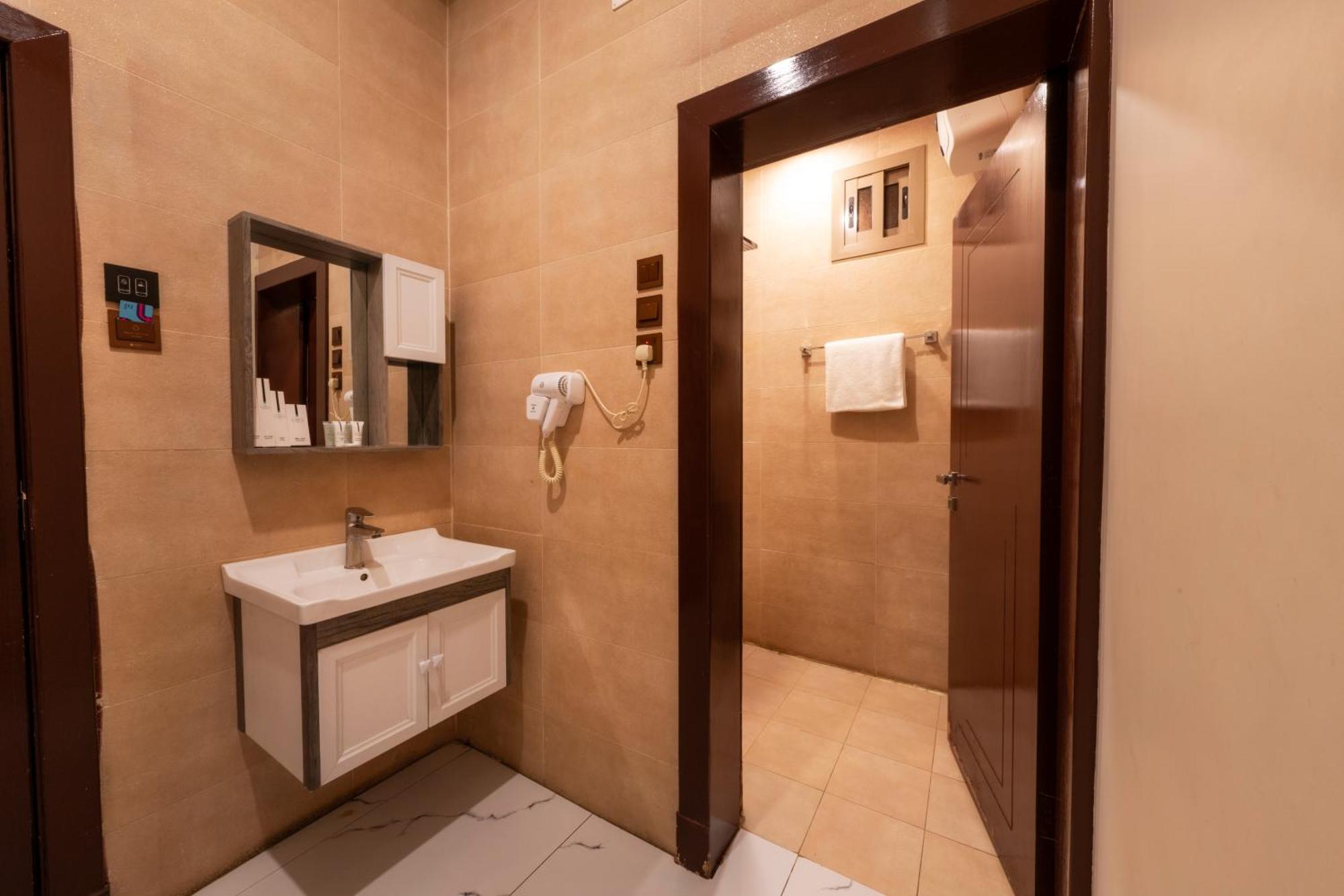 Diaara Hotel Appartments Khamis Mushait Exterior photo